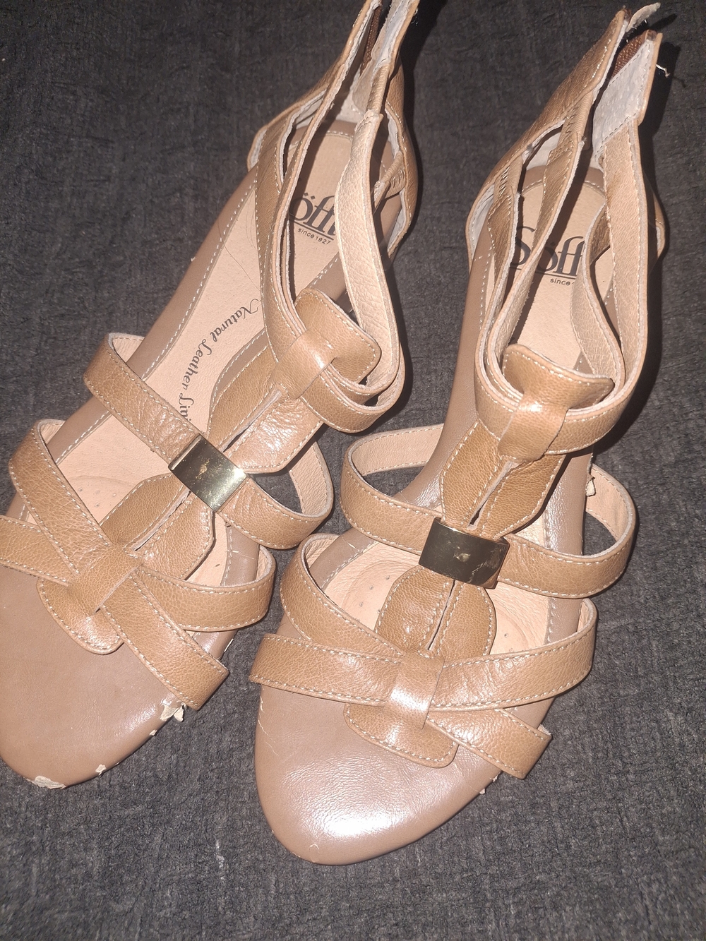 Sofft Tan Strappy Heeled Sandals with Gold Accent